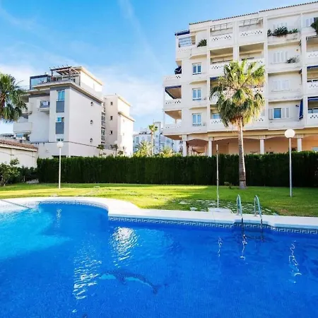 Apartmán Jabega - 4 Minutes From The