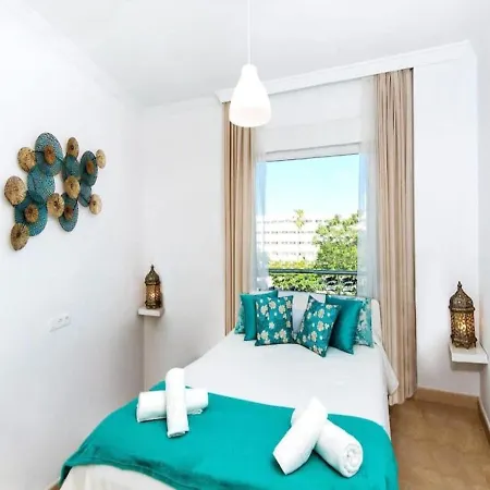 Apartmán Jabega - 4 Minutes From The *