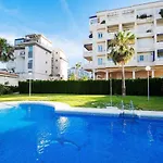 Апартаменти Jabega - 4 Minutes From The