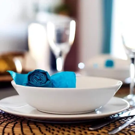 Jabega - 4 Minutes From The * توريمولينوس