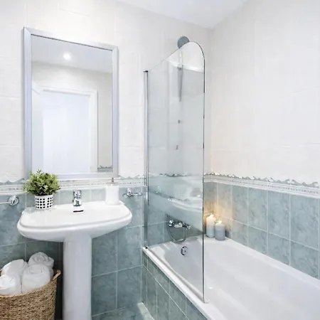 Apartamento Jábega - 4 Minutes From The *