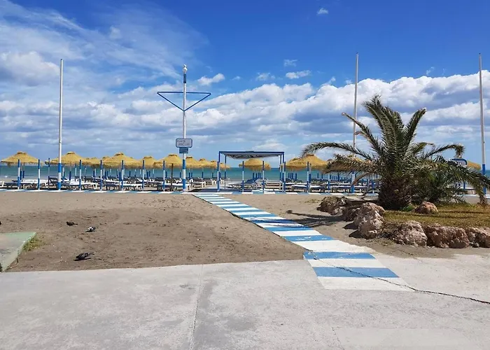 Jabega - 4 Minutes From The توريمولينوس