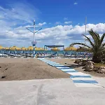 Jabega - 4 Minutes From The Torremolinos